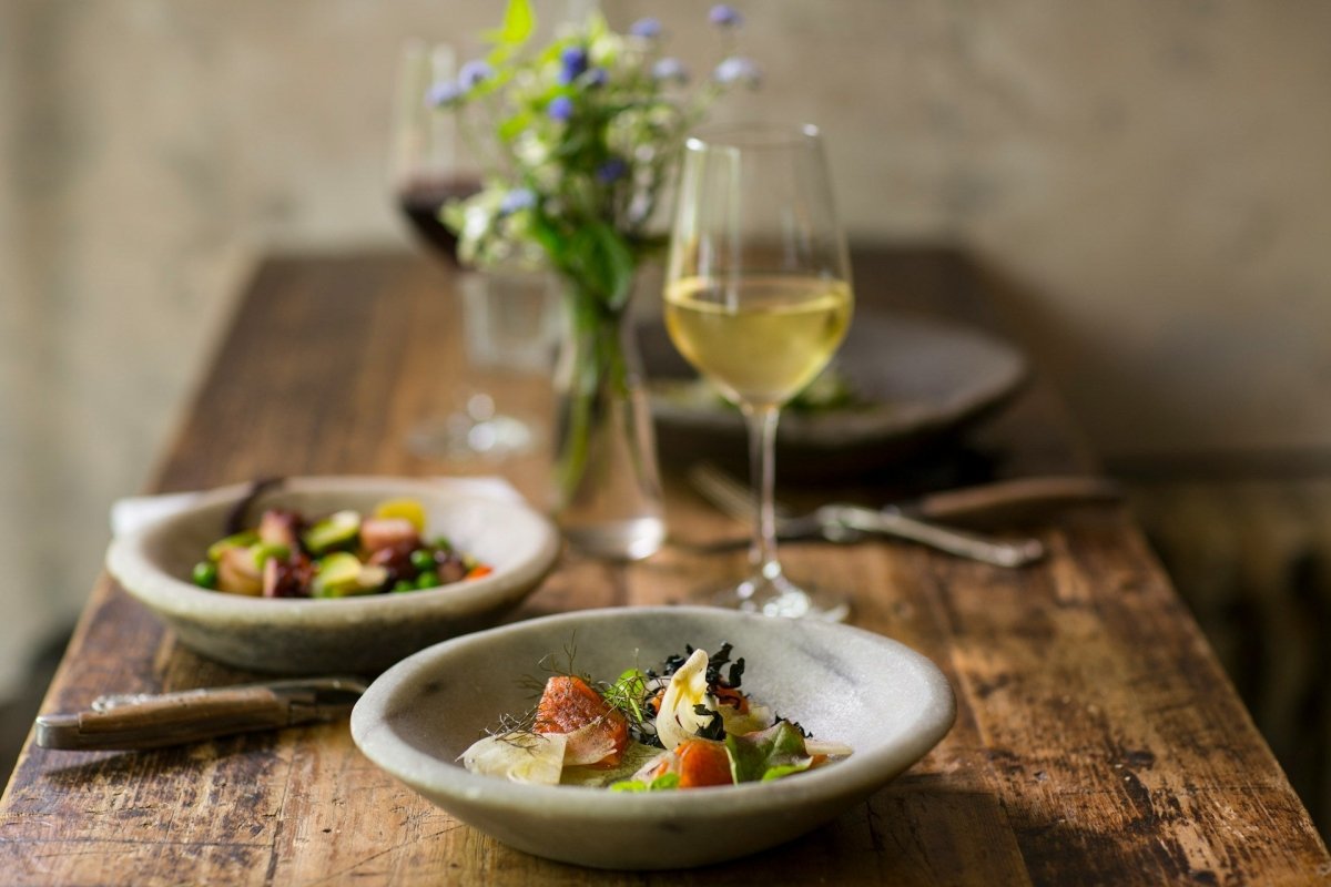 A Beginner's Guide to Wine and Food Pairings with Millon Wines - Millon Wines